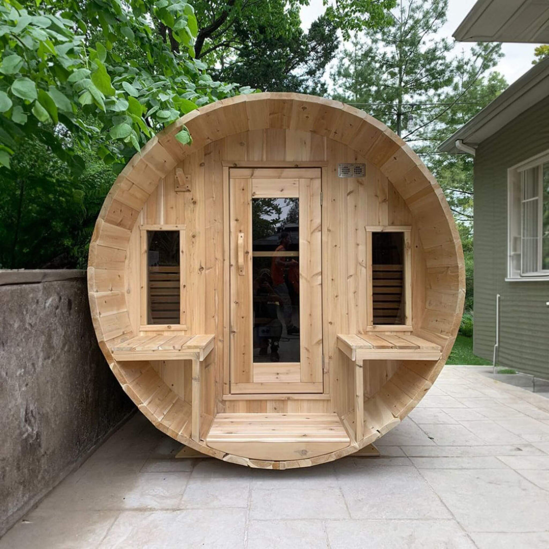 Dundalk Leisurecraft Tranquility 6-Person Wood Barrel Sauna Porch - SAK96814