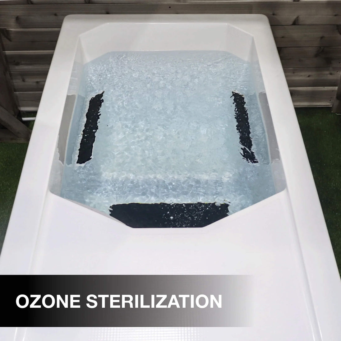 CSC 1000 Premium Cold Plunge Spa Tub With Built-In Ozone And Multi-Coloured Exterior Lighting (SAK37605)