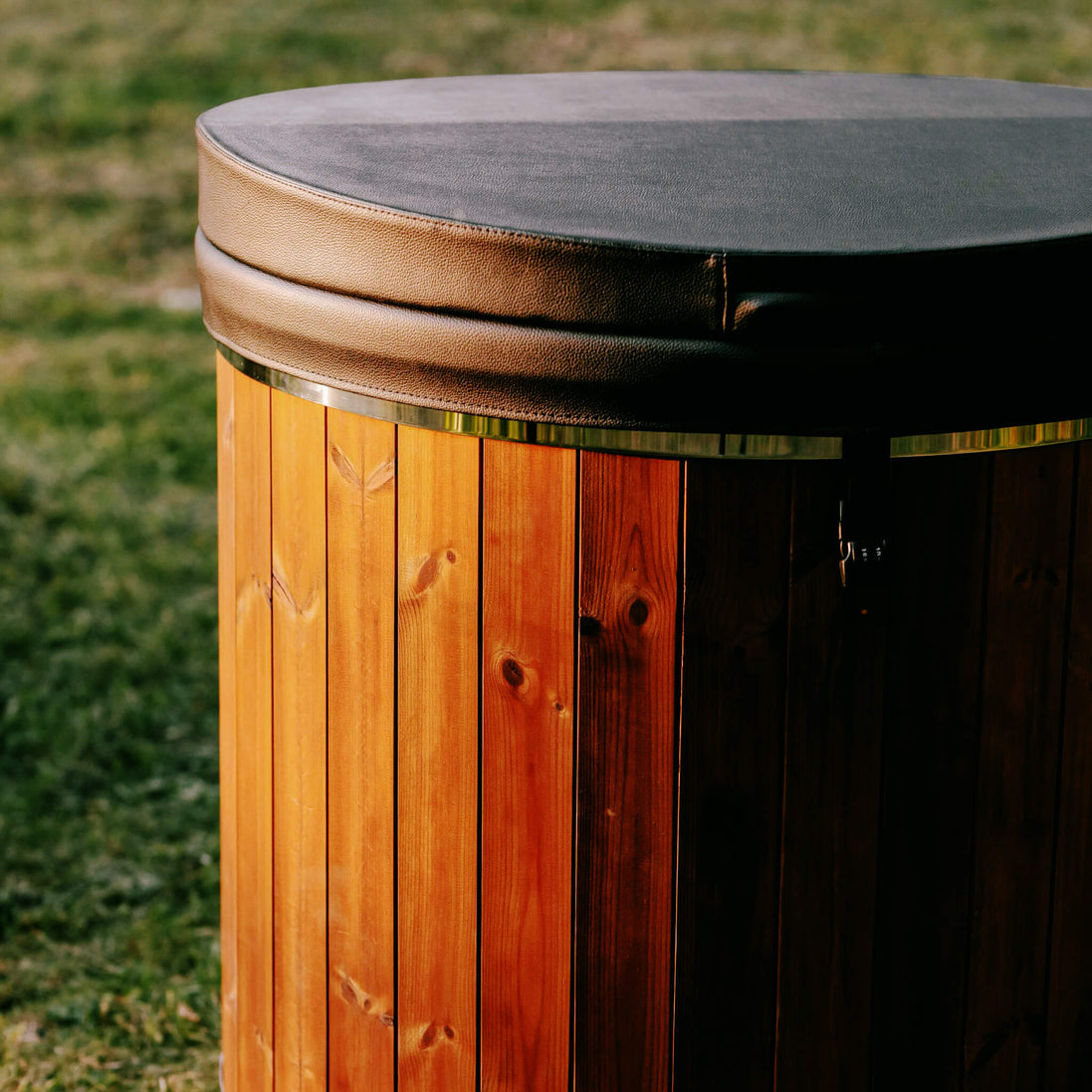 Premium 1-Person Fully-Assembled ThermoWood® Cold Plunge Tub