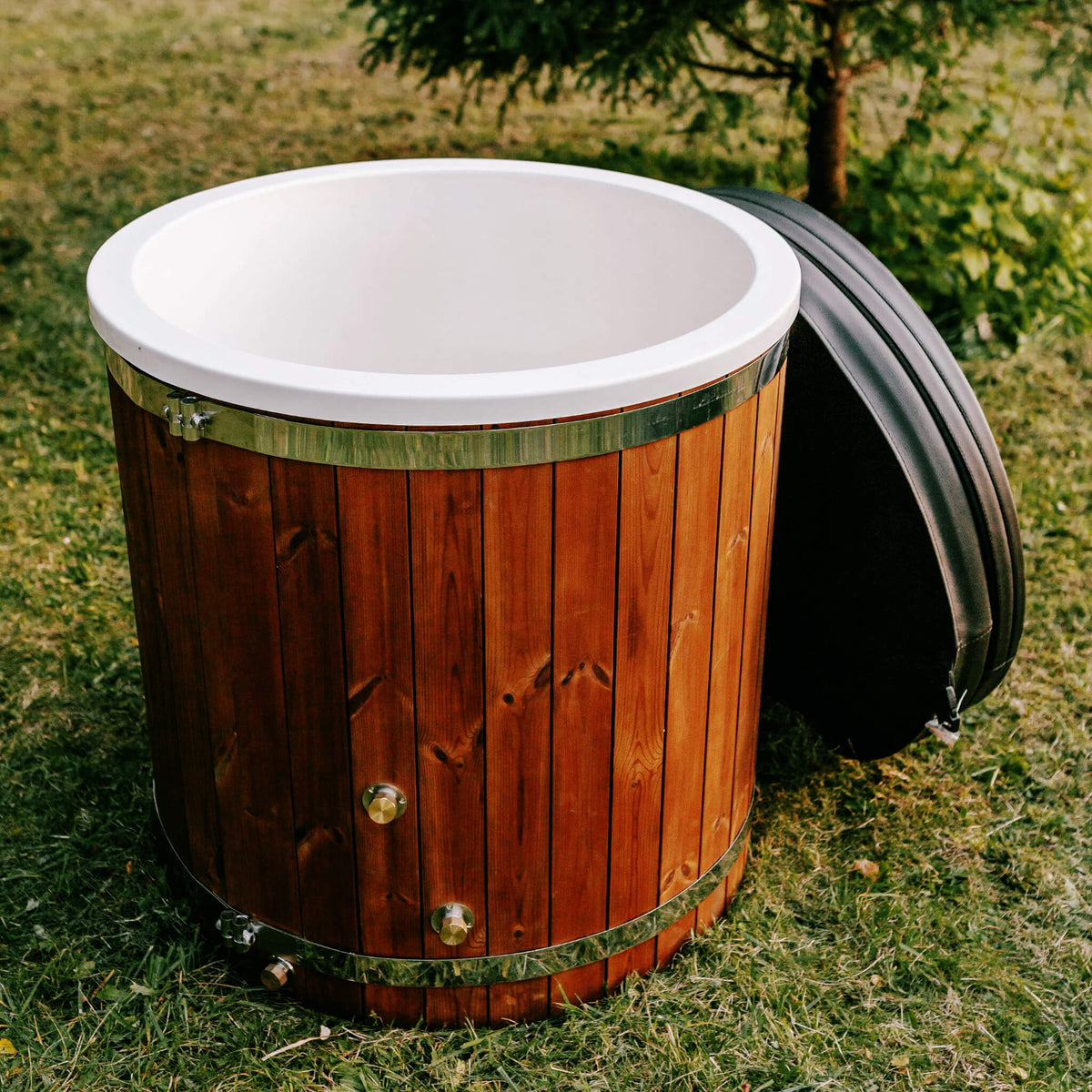 Premium 1-Person Fully-Assembled ThermoWood® Cold Plunge Tub