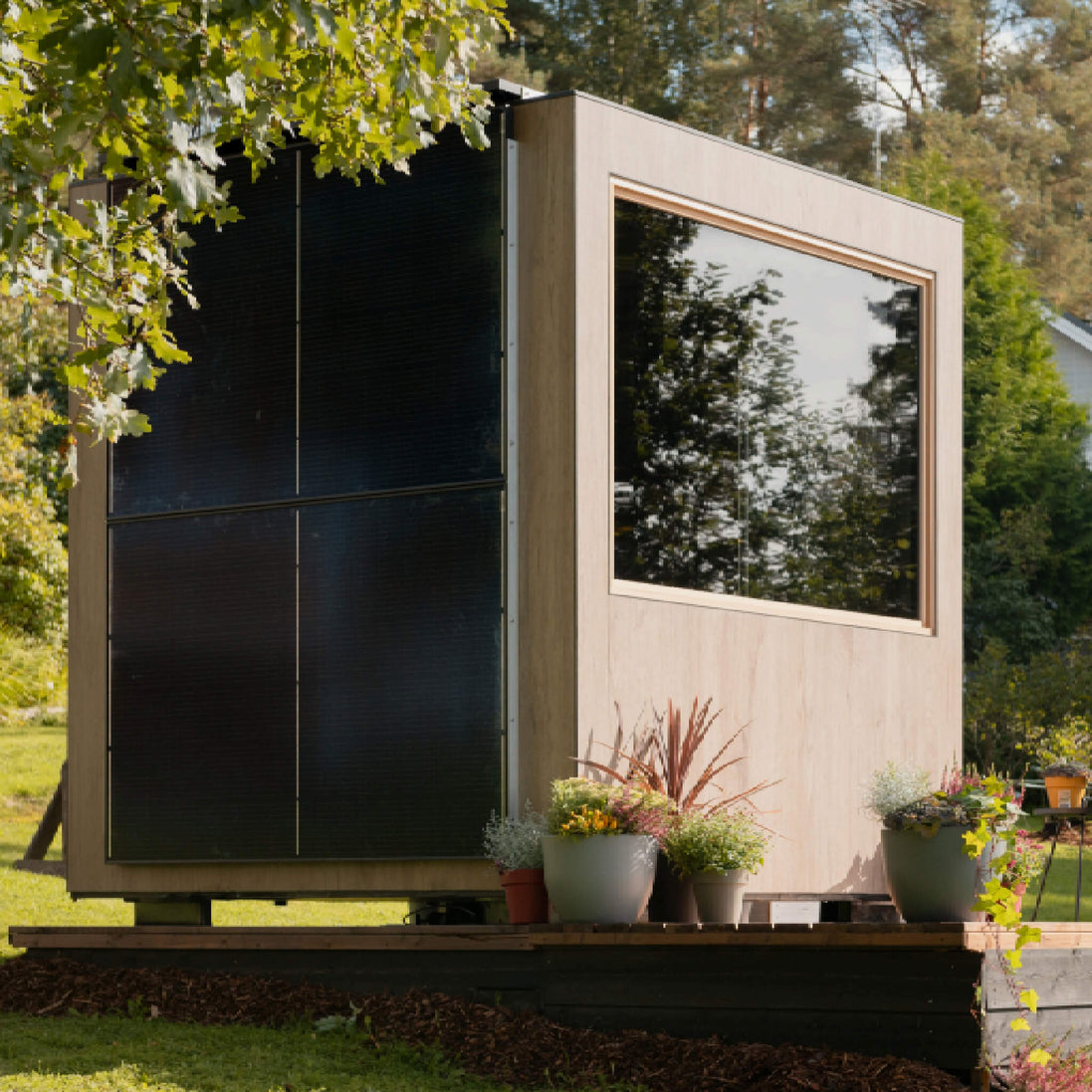 ThermaSol Solaris 2-5 Person Outdoor Solar-Powered Sauna Cabin Fully-Assembled - SAK27532